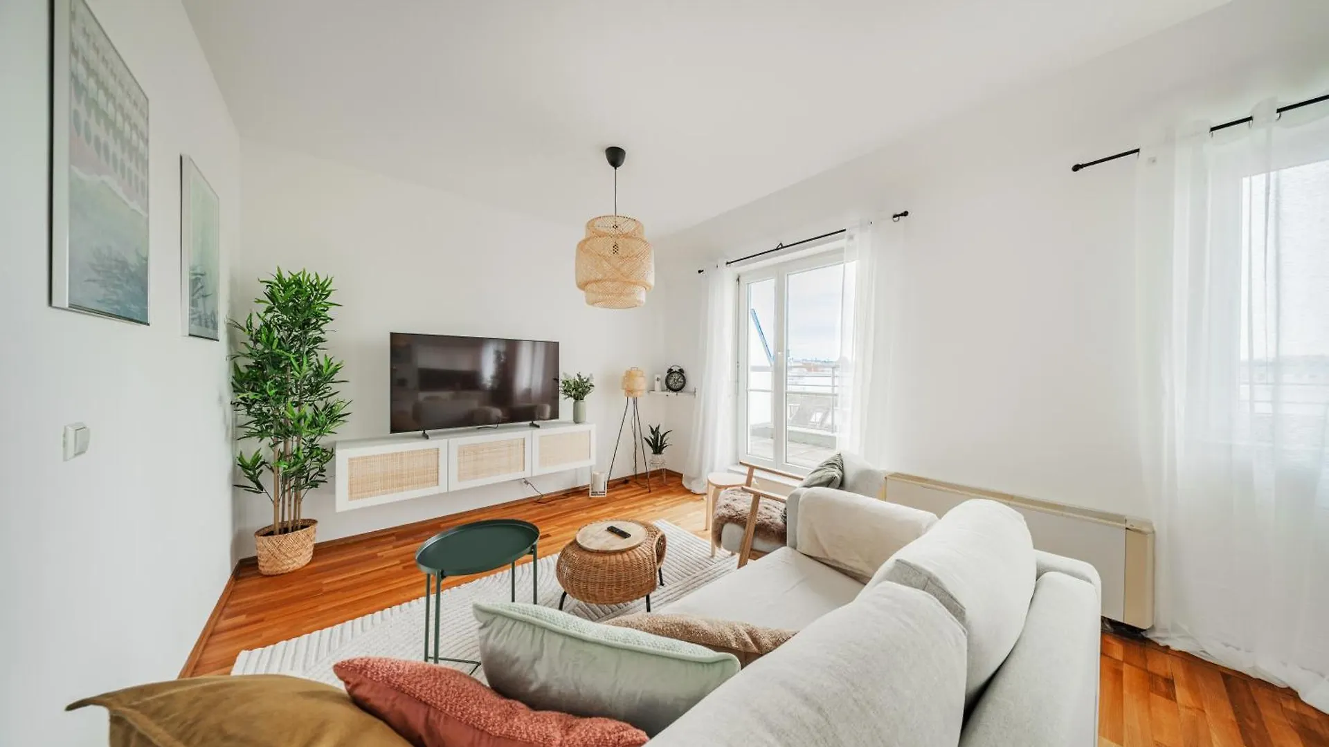 Rooftop City View Haven Apartment Vienna