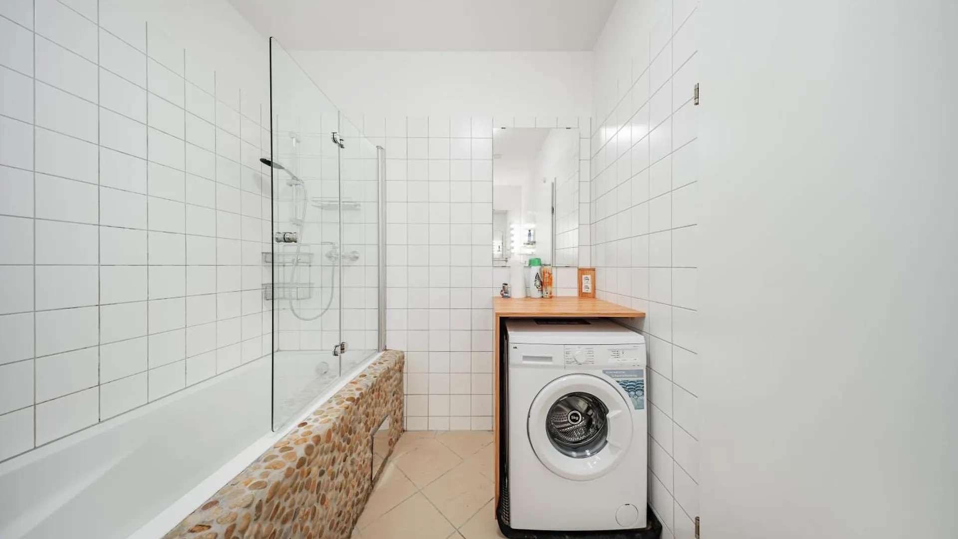 Rooftop City View Haven Apartment Viena