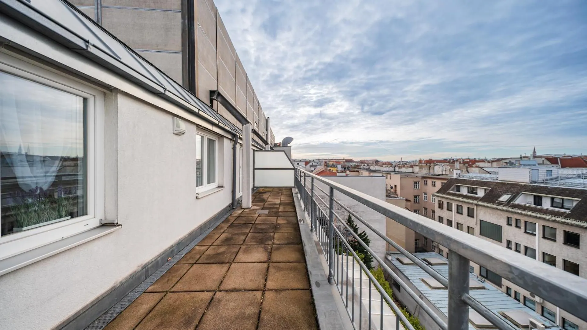 Rooftop City View Haven Apartment Βιέννη Αυστρία
