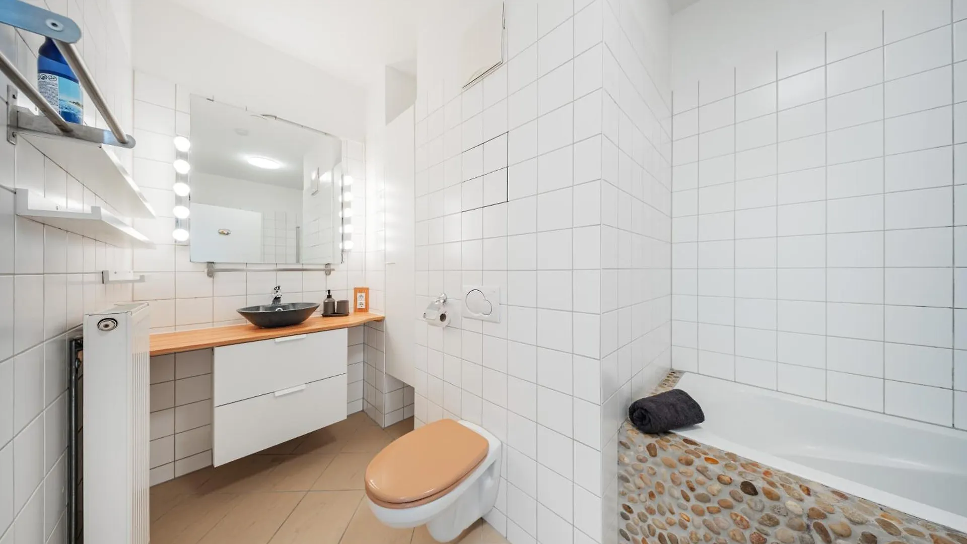 Rooftop City View Haven Apartment Vienna 0*,  Austria